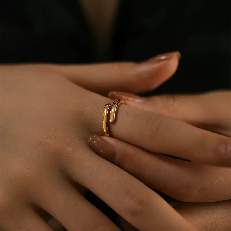 Crossed Path Ring